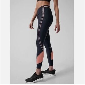 Athleta Ultimate Stash Ignite 7/8 Tight Black/Palermo Pink - Small Athleisure